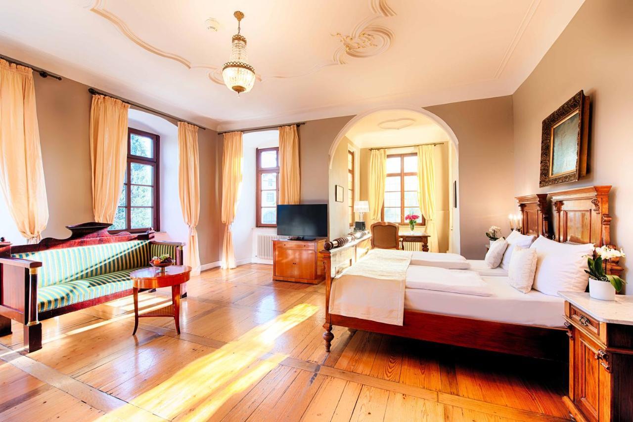 Hotel Schloss Lehen Bad Friedrichshall Exteriör bild